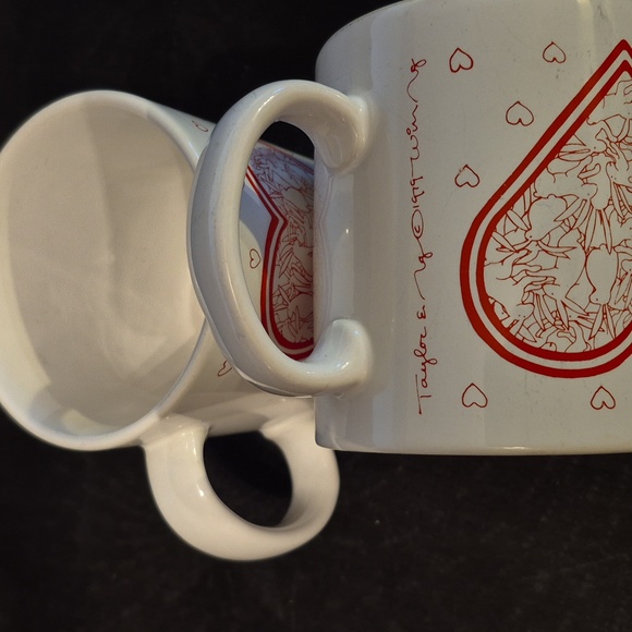 Pair Of Rare Taylor And NG Naughty Rabbit Bunny Valentine Heart Coffee Cups 1979 - Picture 3 of 8